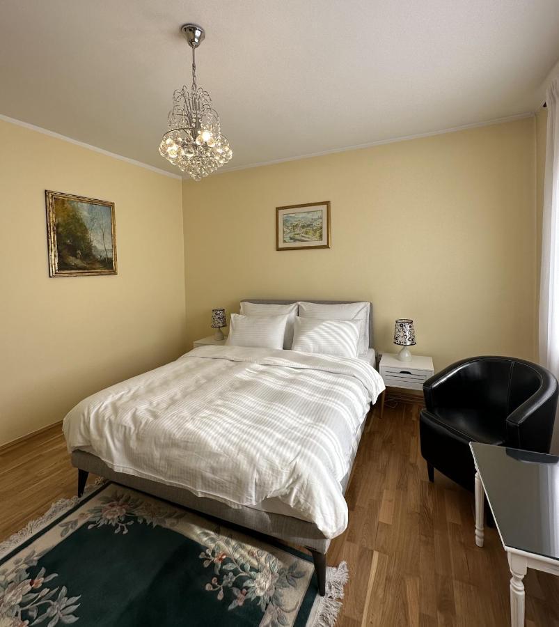 B Home Apartment For Rent 塞拉耶佛 外观 照片